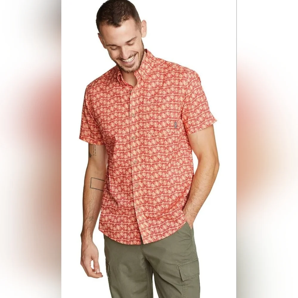 NWT - Eddie Bauer Mens Classic Short Sleeve Baja Shirt – Fox Print – Size M - Picture 1 of 16